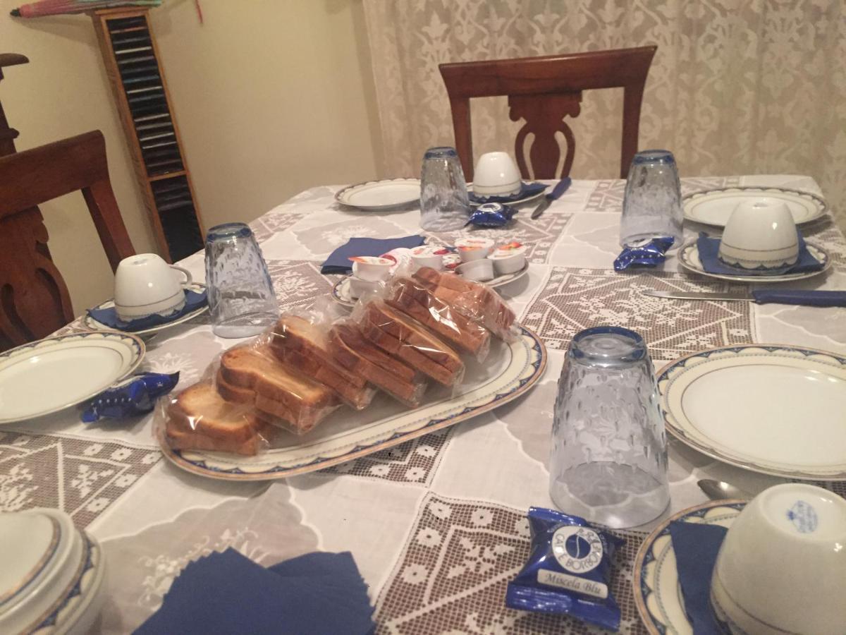 Bed and Breakfast Le Stanze Di Botticelli Termoli Exterior foto