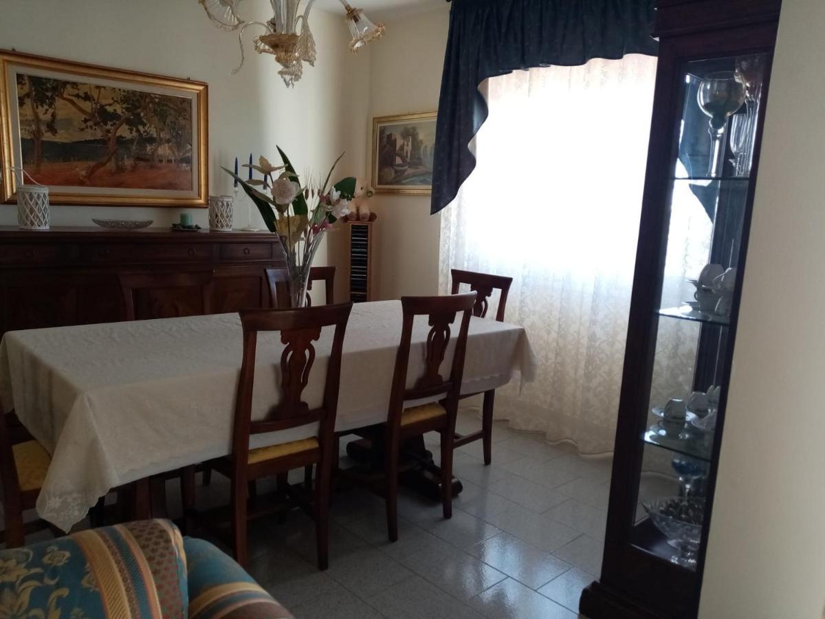 Bed and Breakfast Le Stanze Di Botticelli Termoli Exterior foto