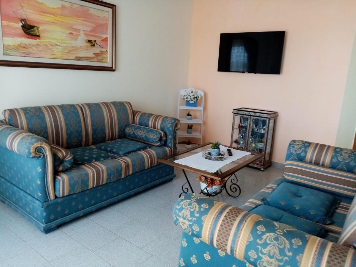 Bed and Breakfast Le Stanze Di Botticelli Termoli Exterior foto