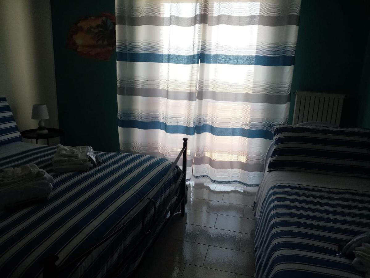 Bed and Breakfast Le Stanze Di Botticelli Termoli Exterior foto