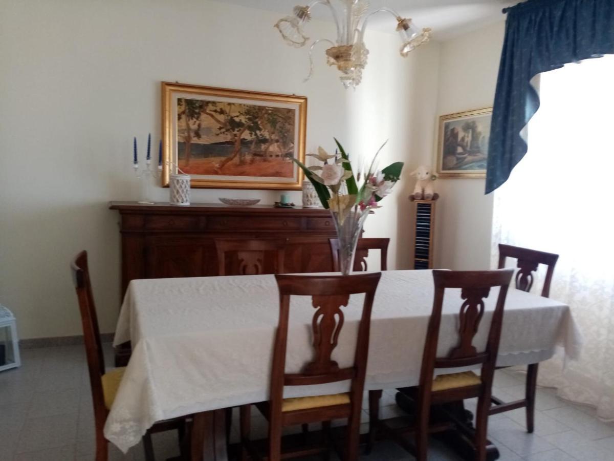 Bed and Breakfast Le Stanze Di Botticelli Termoli Exterior foto